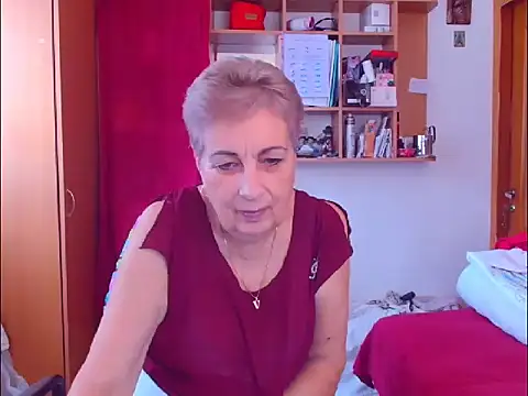 Snapshot of Victoria5643 chatting on 10-12-25, 06:37 Victoria5643 online show from 10-12-25, 06:37