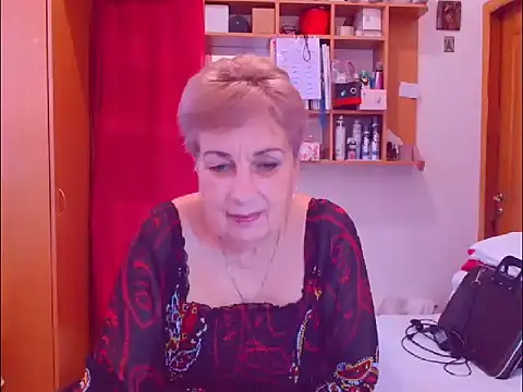 Victoria5643 online show from 12-21-25, 07:54