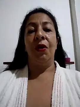 Snapshot of Catalina_JH chatting on 02-26-25, 05:13 Catalina JH online show from 02-26-25, 05:13