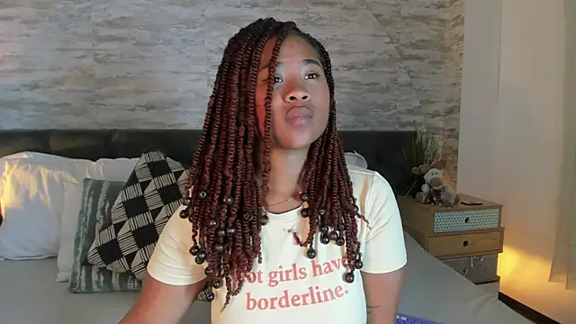 Snapshot of Anneth__M chatting on 05-05-26, 07:39 Anneth M online show from 05-05-26, 07:39