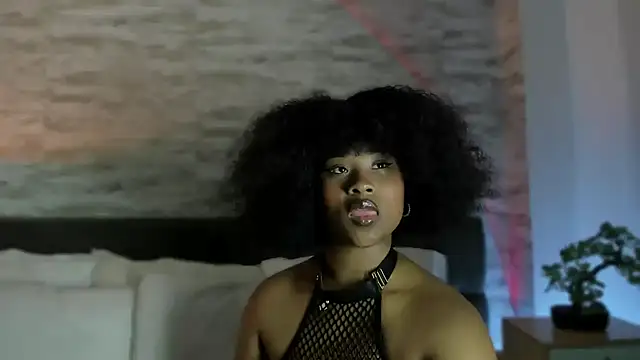 Anneth  M online show from 10-25-25, 07:36