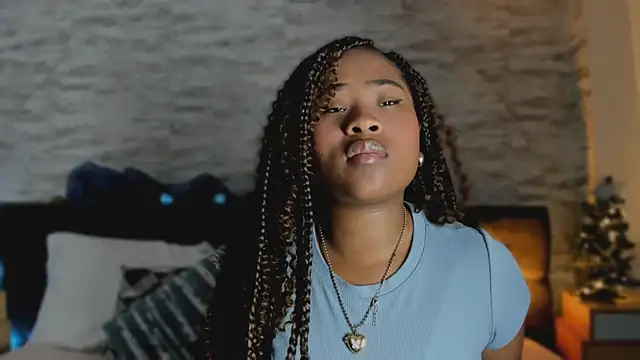 Anneth  M online show from 12-20-25, 07:39