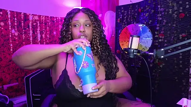 cheriserozequeen online show from 02-21-26, 10:01