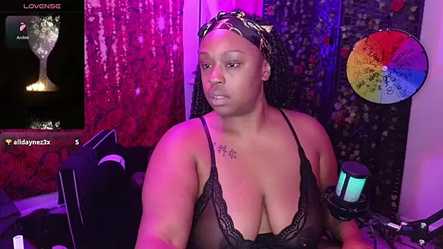 cheriserozequeen online show from 11-13-25, 10:35