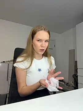 Ketitull online show from 06-29-26, 05:34