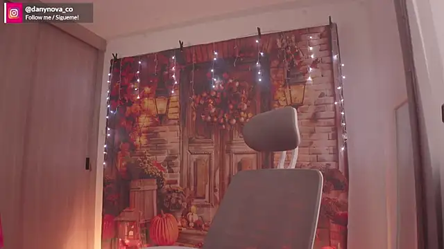 DanyNova Co online show from 11-16-25, 09:08