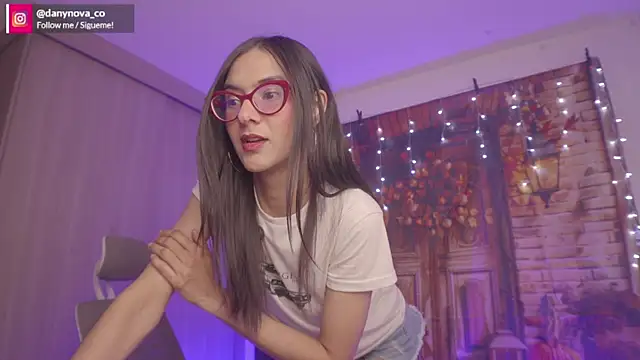 DanyNova Co online show from 11-28-25, 09:04