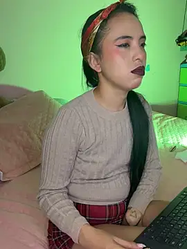 Nathy  8 online show from 10-24-25, 04:33