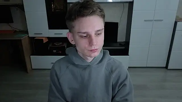 angryzan online show from 02-13-26, 04:34