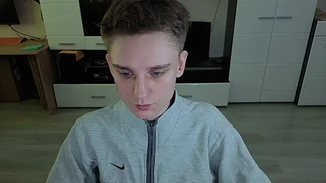 angryzan online show from 02-11-26, 06:13