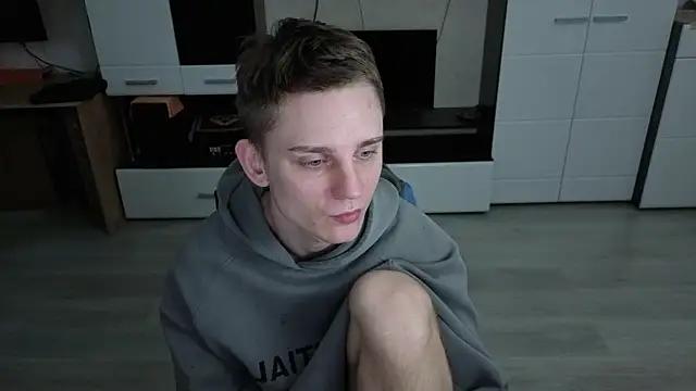 Snapshot of angryzan chatting on 12-05-25, 05:17 angryzan online show from 12-05-25, 05:17