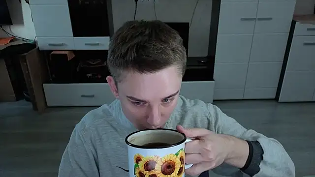 Snapshot of angryzan chatting on 11-27-25, 04:57 angryzan online show from 11-27-25, 04:57