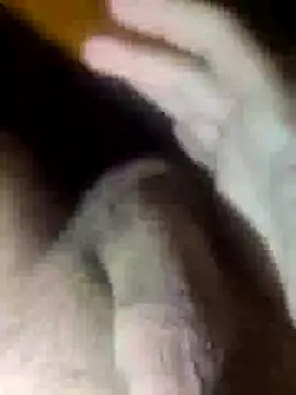 Snapshot of Hairyarabguy chatting on 02-01-25, 02:16 Hairyarabguy online show from 02-01-25, 02:16