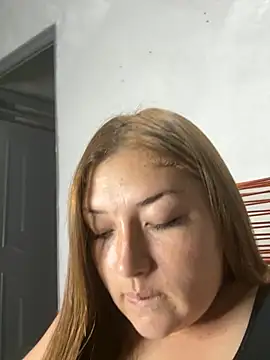 Snapshot of Sofia_Queen17 chatting on 10-12-25, 11:17 Sofia Queen17 online show from 10-12-25, 11:17