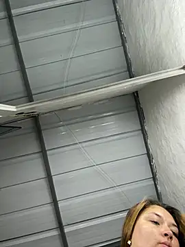 Sofia Queen17 online show from 03-02-26, 05:53