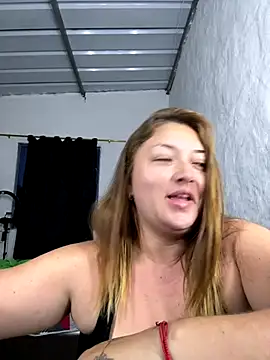 Snapshot of Sofia_Queen17 chatting on 10-10-25, 10:38 Sofia Queen17 online show from 10-10-25, 10:38