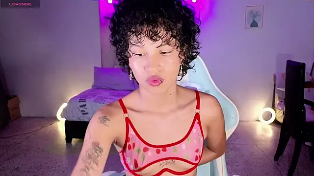 Peggy Funn online show from 09-20-25, 10:37