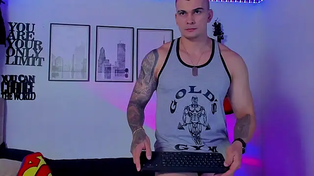 Snapshot of seancarreraa chatting on 02-18-26, 01:25 seancarreraa online show from 02-18-26, 01:25