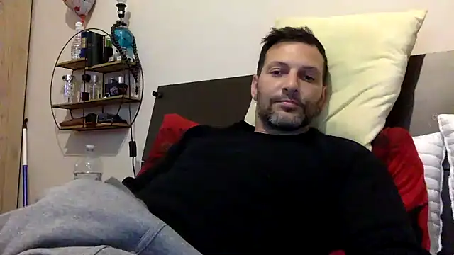 Snapshot of goroasroma90 chatting on 04-13-26, 06:01 goroasroma90 online show from 04-13-26, 06:01