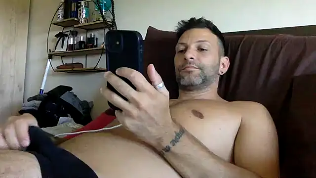 Snapshot of goroasroma90 chatting on 05-30-26, 10:54 goroasroma90 online show from 05-30-26, 10:54