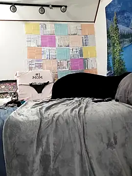 Venus22cumin online show from 11-20-25, 04:02