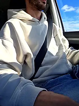 Zeefy online show from 10-26-25, 09:53