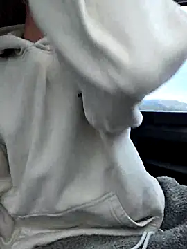 Zeefy online show from 02-11-26, 08:47