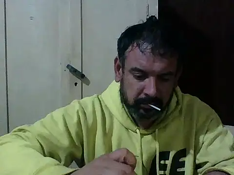 Rodrigo happy online show from 10-20-25, 02:35
