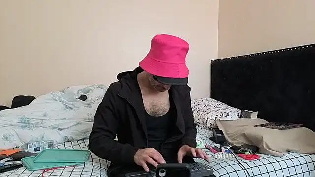 hailzeffn online show from 10-29-25, 01:54