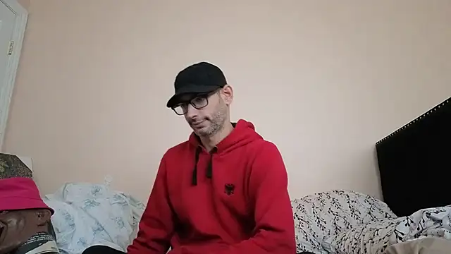 hailzeffn online show from 10-31-25, 01:19