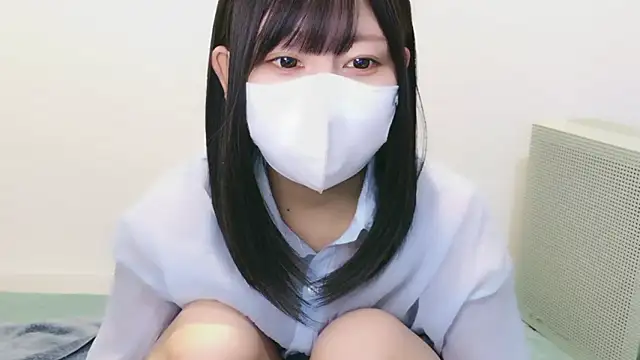 Snapshot of YUTSU_KI chatting on 10-02-25, 02:31 YUTSU KI online show from 10-02-25, 02:31