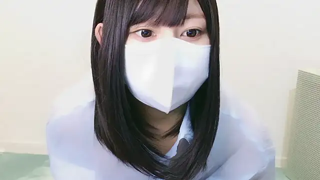 Snapshot of YUTSU_KI chatting on 09-22-25, 03:45 YUTSU KI online show from 09-22-25, 03:45