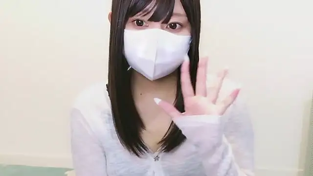 Snapshot of YUTSU_KI chatting on 09-14-25, 05:02 YUTSU KI online show from 09-14-25, 05:02