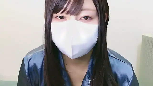 Snapshot of YUTSU_KI chatting on 09-11-25, 01:22 YUTSU KI online show from 09-11-25, 01:22