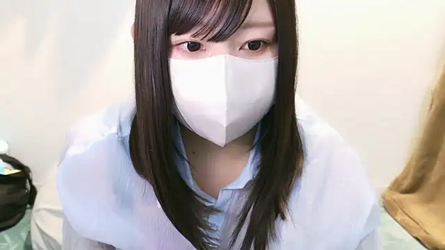 Snapshot of YUTSU_KI chatting on 03-18-25, 04:06 YUTSU KI online show from 03-18-25, 04:06