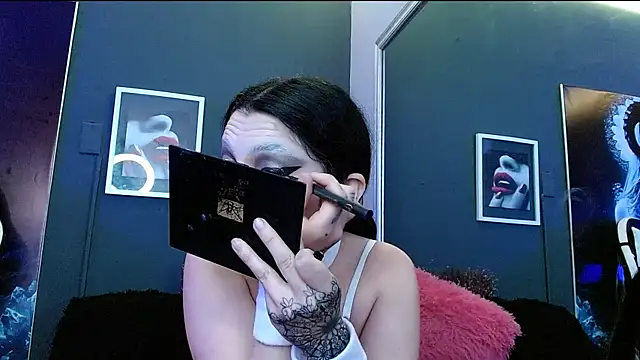 sophy rock online show from 03-19-25, 02:13