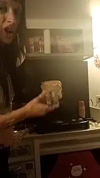 Snapshot of whitetrashdirtyslut chatting on 12-17-25, 05:34 whitetrashdirtyslut online show from 12-17-25, 05:34