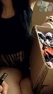 Snapshot of whitetrashdirtyslut chatting on 12-17-25, 09:42 whitetrashdirtyslut online show from 12-17-25, 09:42