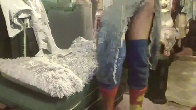 Snapshot of whitetrashdirtyslut chatting on 12-13-25, 08:26 whitetrashdirtyslut online show from 12-13-25, 08:26