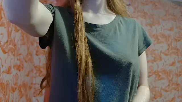 strawberrysmoothie online show from 02-12-26, 09:14