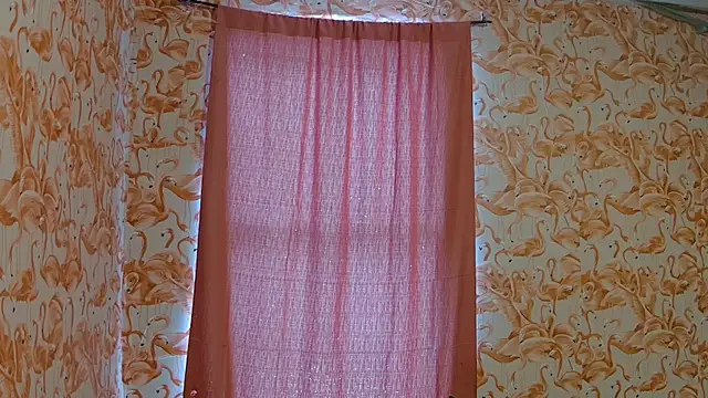 strawberrysmoothie online show from 03-11-26, 05:51