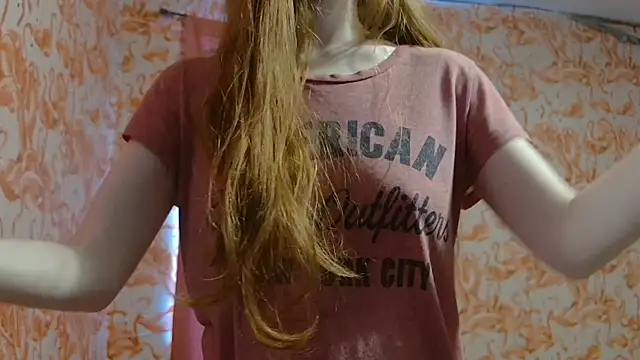 strawberrysmoothie online show from 01-11-26, 06:04