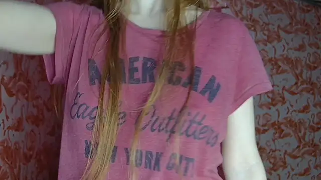 strawberrysmoothie online show from 04-05-26, 09:21