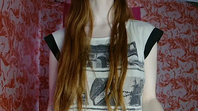 Snapshot of strawberrysmoothie chatting on 05-17-26, 05:46 strawberrysmoothie online show from 05-17-26, 05:46