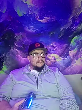 Snapshot of Spunonymous chatting on 03-23-25, 04:16 Spunonymous online show from 03-23-25, 04:16