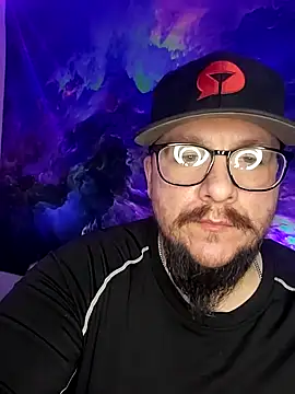 Snapshot of Spunonymous chatting on 02-12-25, 02:56 Spunonymous online show from 02-12-25, 02:56