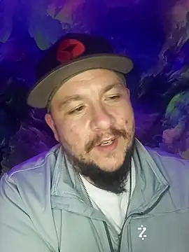 Snapshot of Spunonymous chatting on 03-23-25, 07:20 Spunonymous online show from 03-23-25, 07:20