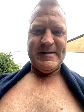 sexycouple109 online show from 10-18-25, 03:52