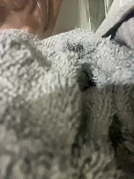 sexycouple109 online show from 11-17-25, 04:22