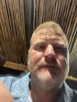 sexycouple109 online show from 10-24-25, 07:35